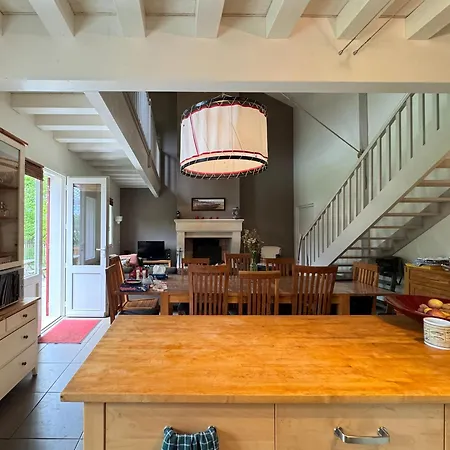 Grande Maison Entre Et Foret * Gastes